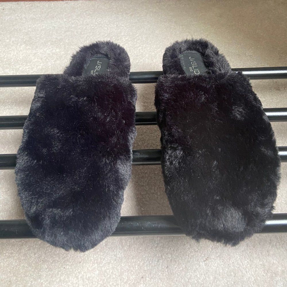 J SLIDES Women Sleek Genuine Shearling Plush Slipper - NEW NWOB